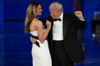 O plesu Melanije i Trampa bruji planeta (VIDEO)