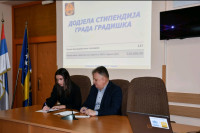 Stipendije za 129 studenata u Gradišci