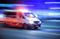Ukrao vozilo hitne pomoći jer su mu rekli da ne treba u bolnicu