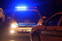 Pred djecom tukao ženu, od šamaranja pala na pod