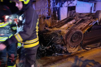 Nezgoda u Banjaluci: Automobil završio na krovu