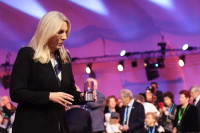 Cvijanovićeva priložila svijeću za žrtve Holokausta