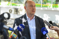 Ostavku podnosi i gradonačelnik Novog Sada