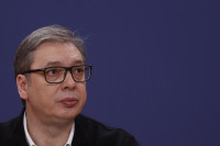 Vučić: Prelazne vlade neće biti