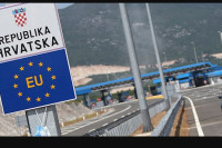 Decenije  prolaze, granice i  dalje u magli