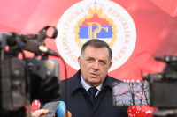 Dodik: Nismo bankrotirali niti propali