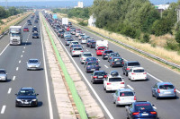 Vozač iz BiH autoputem jurio 181 km/č: Policiji blicao da požuri