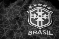 Umro čuveni brazilski fudbaler