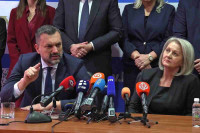 Mediji: SAD zaprijetile sankcijama Krišto i Konakoviću, deportuju državljane BiH