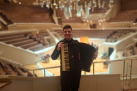 PONOS SRPSKE: Đorđe Perić nastupio u Berlinskoj filharmoniji