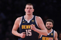 Jokić rutinski do tripl-dabl učinka