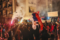 Studente u Aleksincu dočekali aplauzi, vatromet, tri pečena praseta, 12 torti...