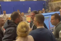 Sukob u centru za brojanje glasova u Prištini, intervenisala policija