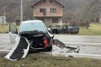 Teška saobraćajka kod Bratunca, poginula jedna osoba (FOTO, VIDEO)