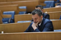 Nije izglasana smjena Elmedina Konakovića