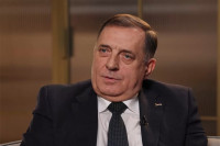 Dodik: Za razliku od Bećirovića Srbi znaju ko su