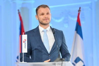 Stanivuković: Zastava, himna i grb Srbije biće u svakom dijelu Srpske