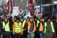 Studenti u blokadi treći dan pješače do Kragujevca