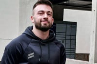 "Свака мајка би га пожељела за зета": Овај младић ради нешто због чега му се диве