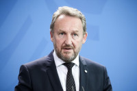 Izetbegović: Podržaćemo sve smjene, ali ne i imenovanja