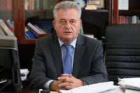Popović: Ako se Sud bude bavio pravom, oslobodiće Dodika