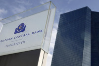 Moguć pad kamate ECB