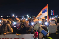 Grupe građana blokirale Pančevački most