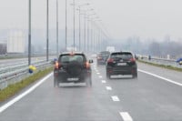 OPREZ: Kolovozi mjestimično mokri, poledica u višim predjelima