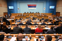 Počela posebna sjednica parlamenta Srpske o zaštiti Ustava