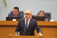 Banjac: Parlament - poslednja linija odbrane Ustava i institucija Srpske