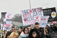 Studenti nastavili put ka Nišu,  s njima i trudnica