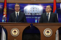 Šta je Vučić poručio pred sastanak sa Dodikom