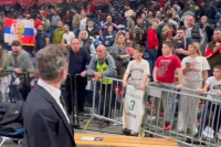 Trener Žalgirisa provocirao Delije, zatim pogođen u glavu