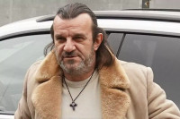 Mrežama se širi snimak razgolićenog Lukasa i dvije djevojke