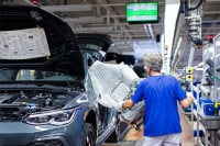 Njemačka auto-industrija bilježi blag rast optimizma