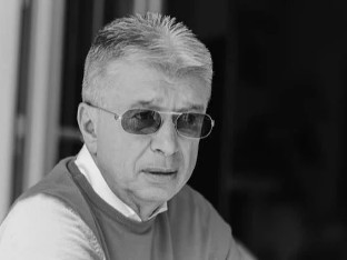 Saša Popović sahranjen uz ove stihove