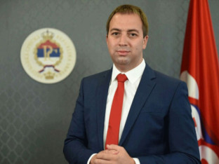 Selak o novoj funkciji: Čast mi je