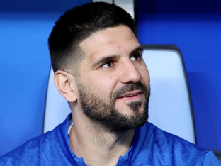 Mitrović završio u bolnici