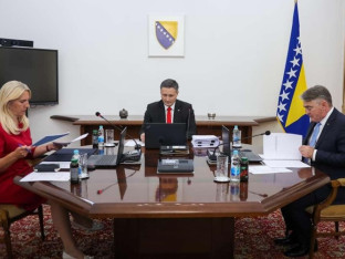 Komšić i Bećirović "srušili" budžet BiH
