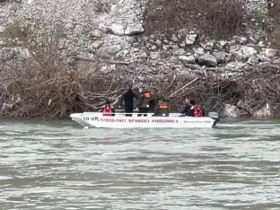 Nastavljena potraga za nestalom ženom i djetetom