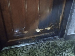 Uhapšeno lice osumnjičeno da je zapalilo vrata stana