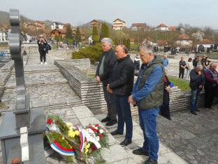 Lale: Egzodus iz Sarajeva druga najveća golgota Srba u 20. vijeku