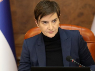 Brnabić: Ekstremisti napali i jedne i druge studente (VIDEO)