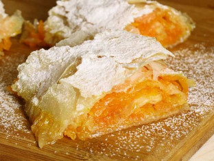 Jeftina slatka pita, ljepša od svakog kolača i torte