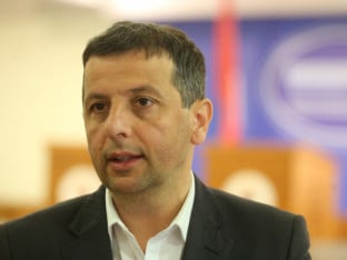 Kakve su šanse Vukanovića da sjedne u Nešićevu fotelju