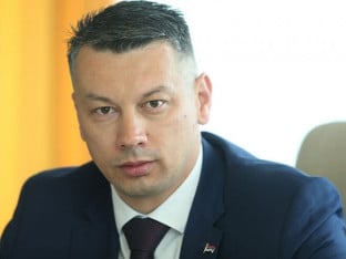 Nešiću blokirana imovina, krak istrage vodi u Srbiju i Crnu Goru