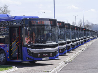 Blokiran izlaz iz garaže Novi Beograd, ne saobraća skoro 300 tramvaja i autobusa