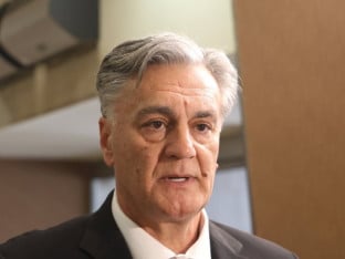 Karan: Život pravi normu, a ne norma život