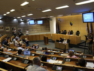 Federalnom parlamentu Dejton nebitan