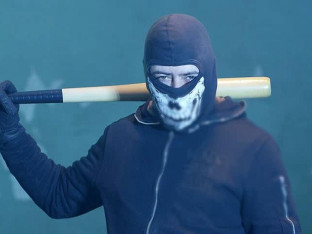 Više maskiranih muškaraca napalo učenike, dvoje povrijeđenih!